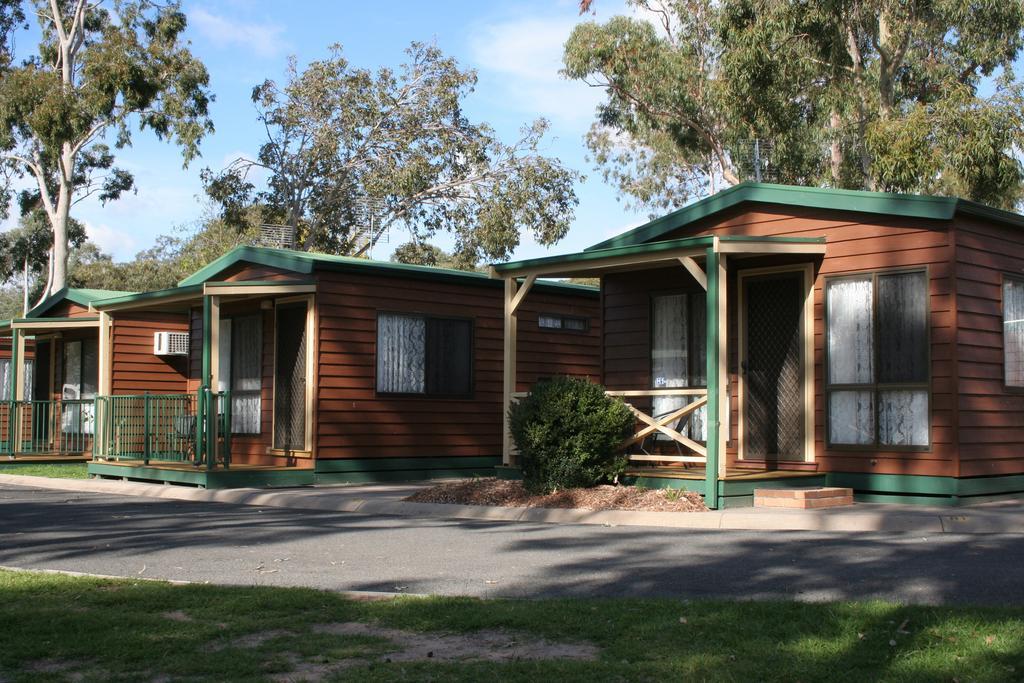 Lake Fyans Holiday Park Екстериор снимка