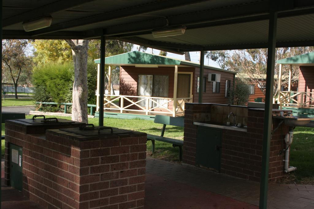 Lake Fyans Holiday Park Екстериор снимка