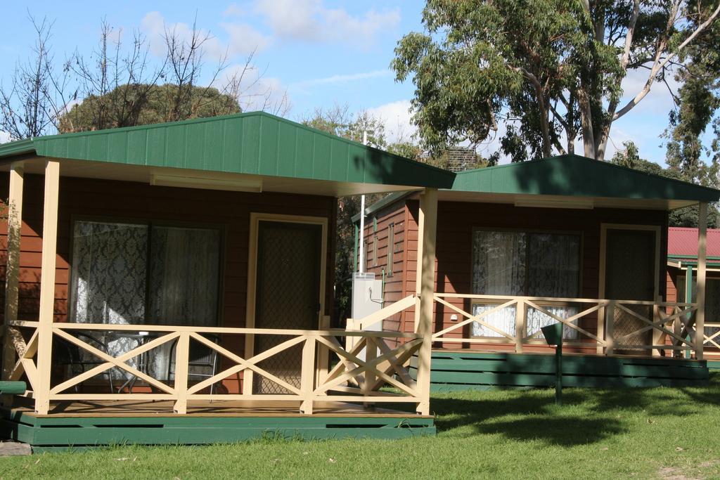 Lake Fyans Holiday Park Екстериор снимка